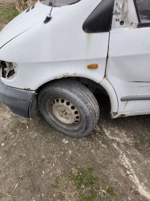 Мерцедес Вито На части
