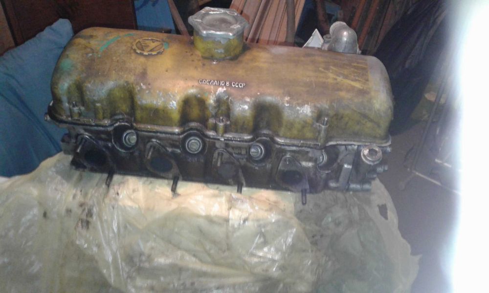 Запчасти на москвич