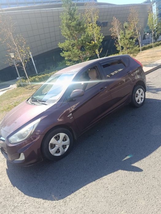 Продам автомобиль Hyundai Accent
