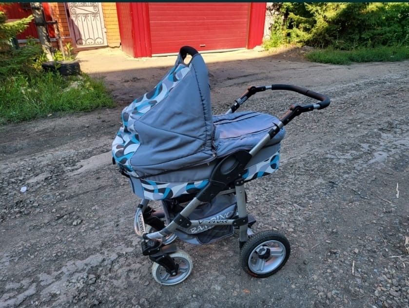 Коляска V-CROSS в хорошем состоянии