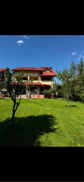 Casa cu vedere spre lac