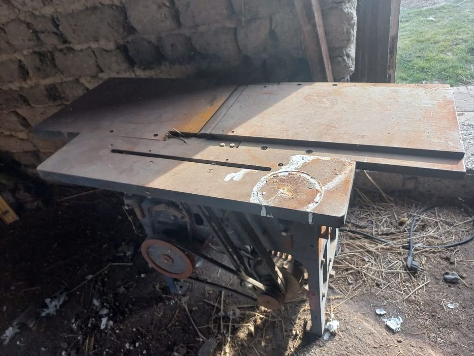 станок универсальный