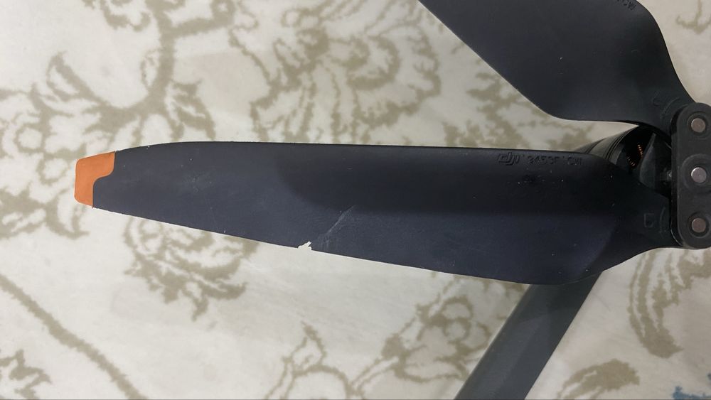 Продам дрон dJI Mavic 3 pro