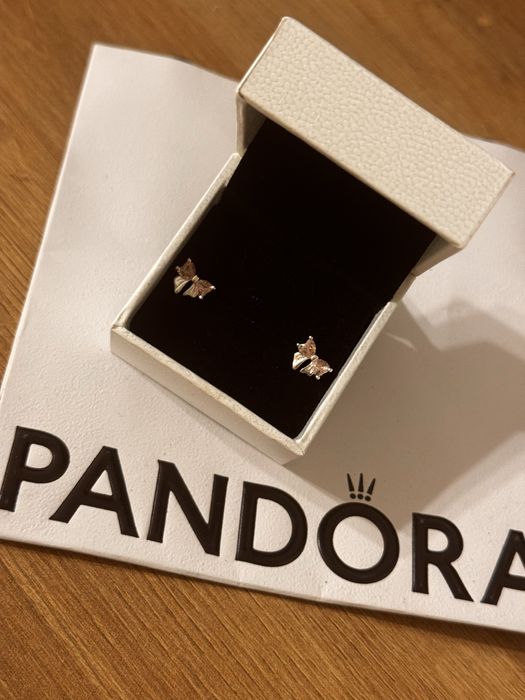 Pandora обеци Пандора