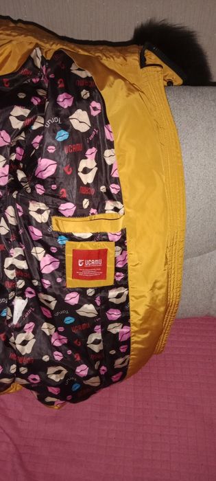 Продам куртку женскую