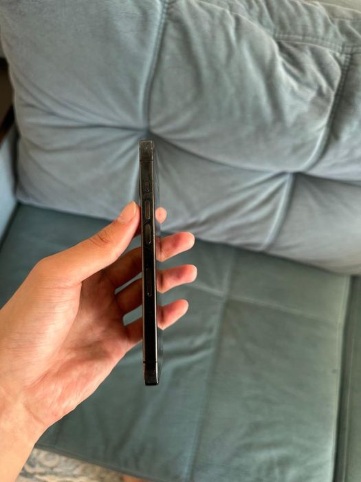 Продаю Iphone 15 pro