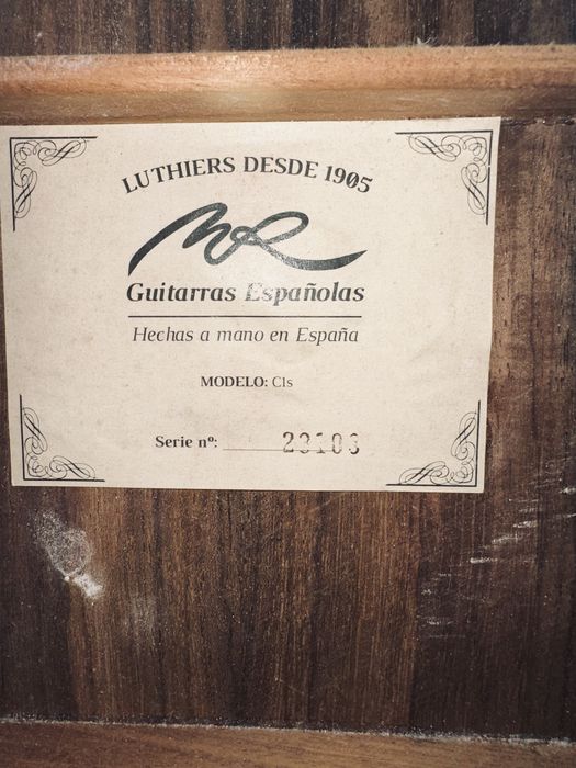 Продам гитару Manuel Rodriguez C1S