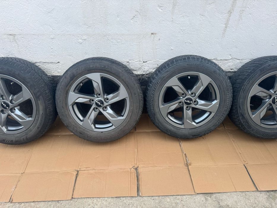 16 размер, 4 шины все сезонка