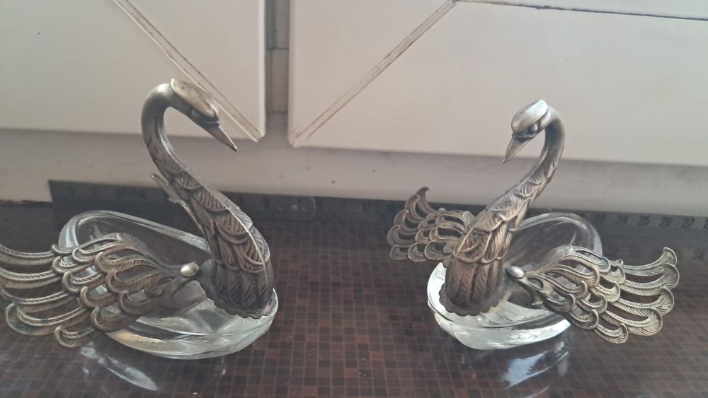 Set de bomboniere din sec xx,realizate din cristal si argint.