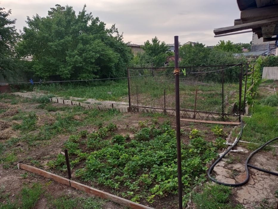 Продаю дом в центре города срочно