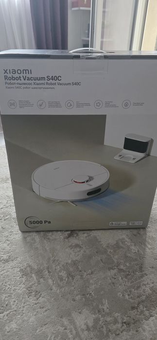 Aspirator robot Xiaomi sigilat ,garanție 2 ani.