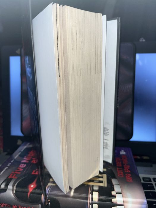Книги «Пять ночей с Фредди»