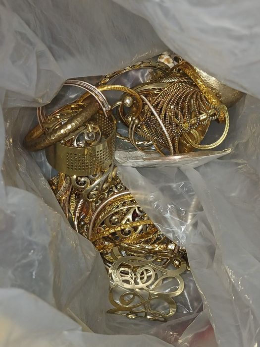 Bijuterii aurite,diverse