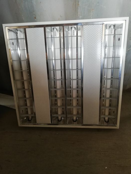 Светильники люминисцентные