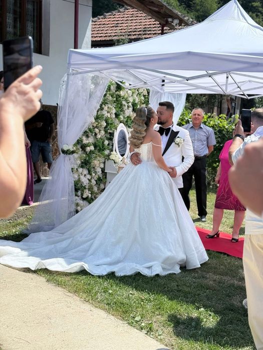 Vand Rochie de Mireasa In Timisoara