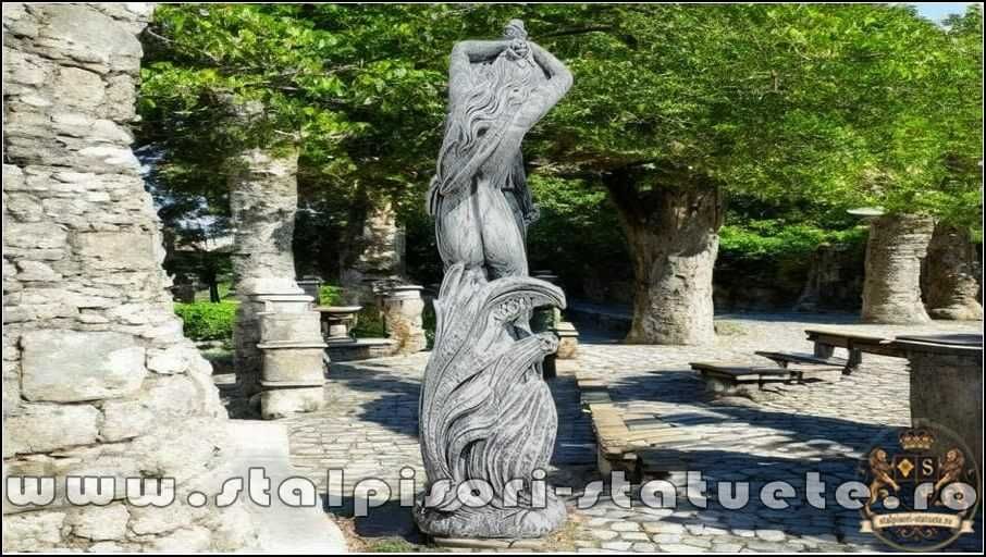Statuetă fata erotică, gri patinat, model S26.