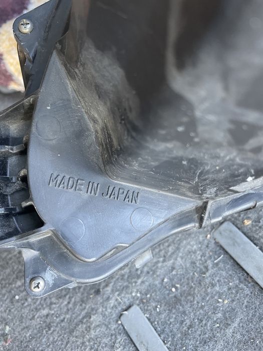 Оригинални фарове за субару outback / Legacy оборудвани ксенон