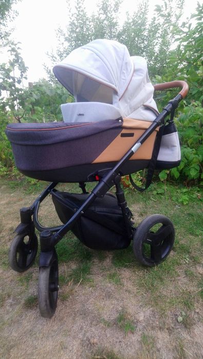 Бебешка количка Bexa