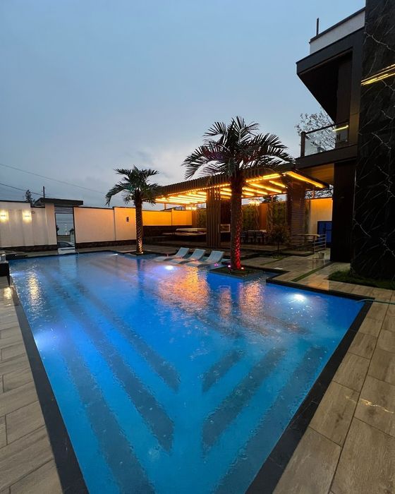 Dacha MANHETTAN bez makler