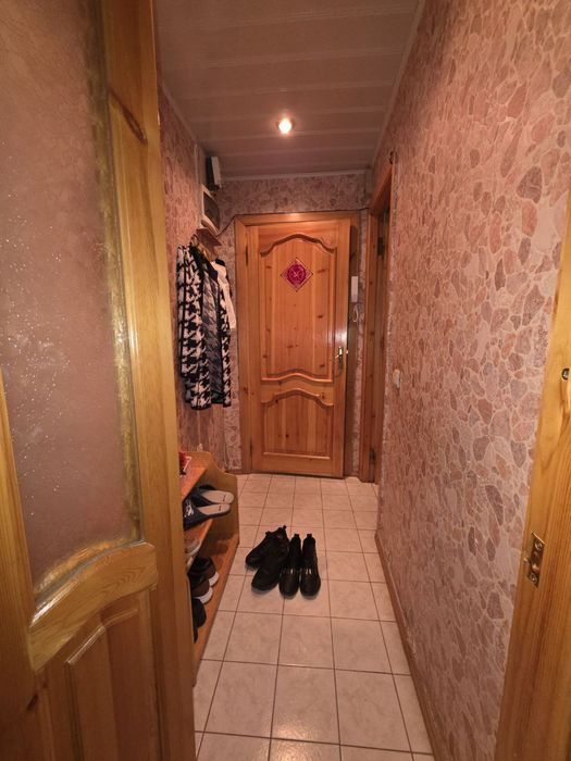 Чиланзар район Метро Мирзо Улугбек 3/3/4 Кирпич, Средний ремонт