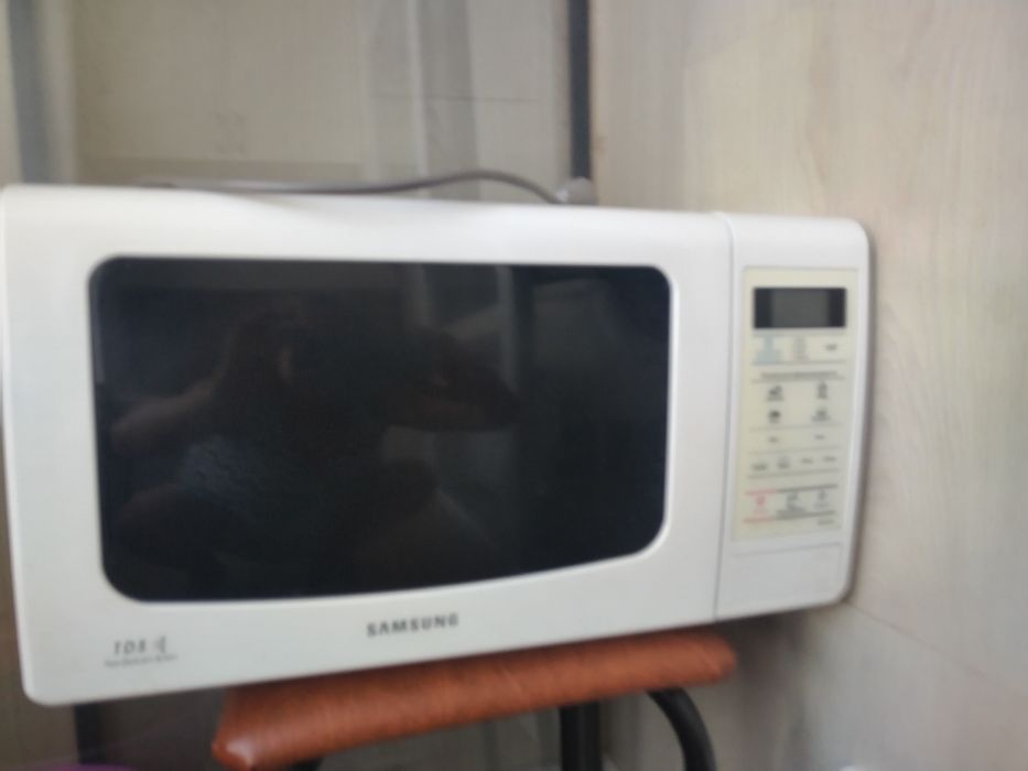 Микроволновая печь