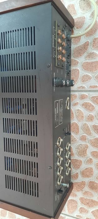 Усилвател  MONACOR SA800