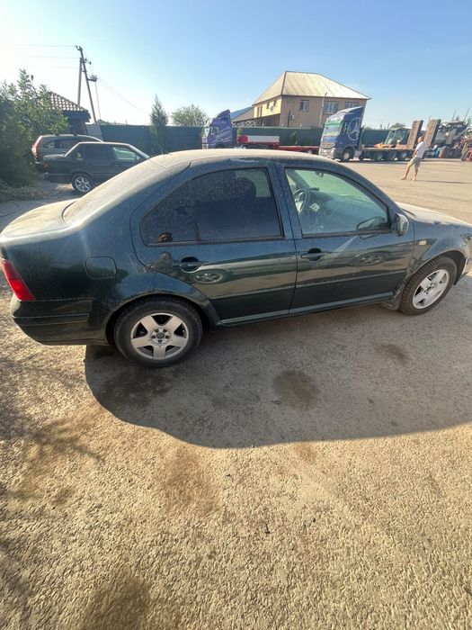 Volkswagen Jetta 2000г