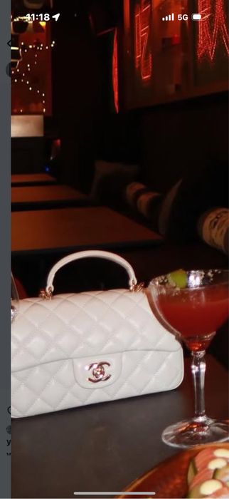 Chanel бяла кожена чанта