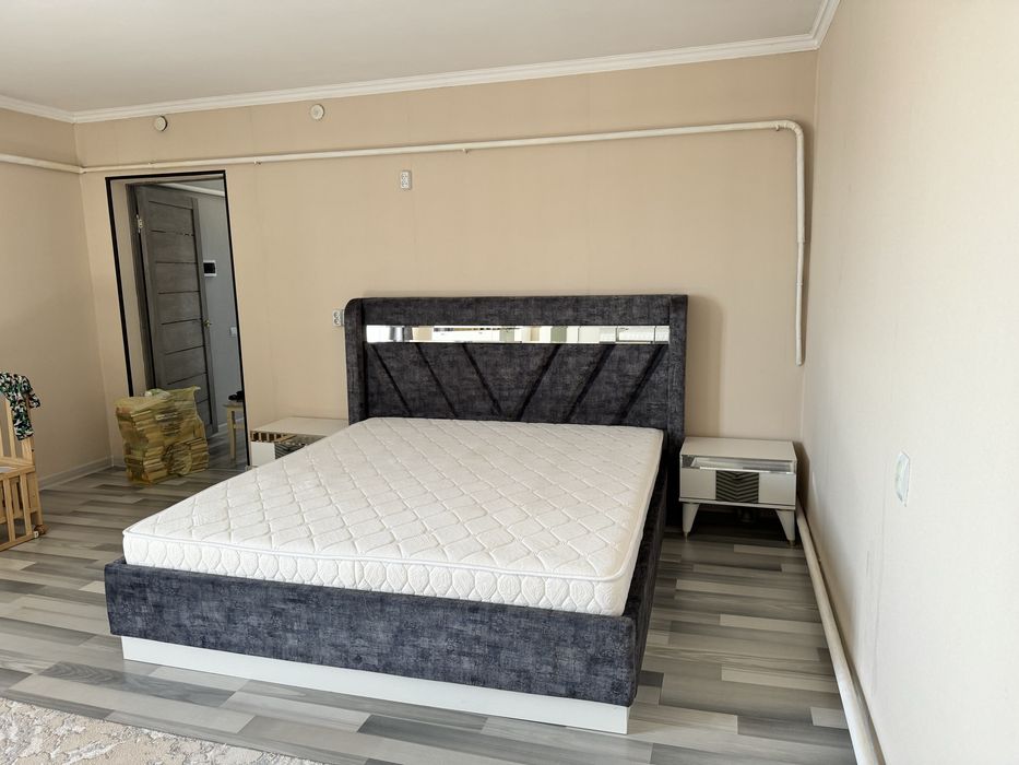 Спальный гарнитур б/у 5д