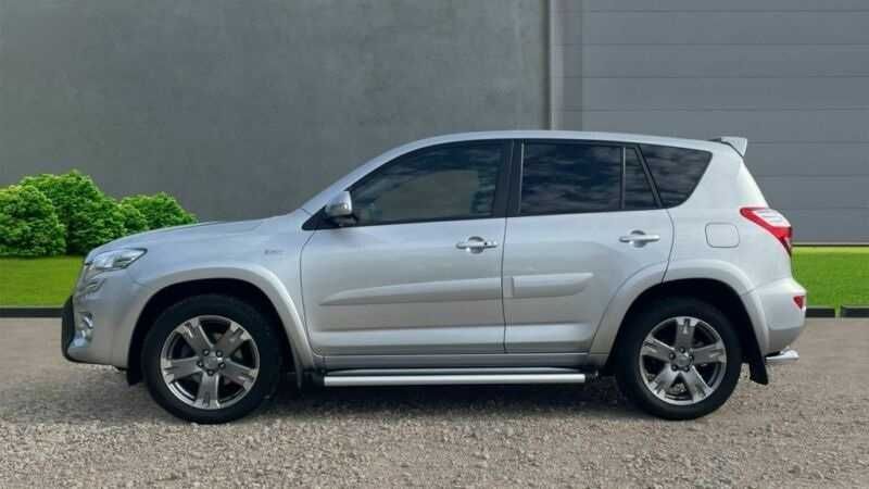 TOYOTA RAV4 2010 — imagine 2