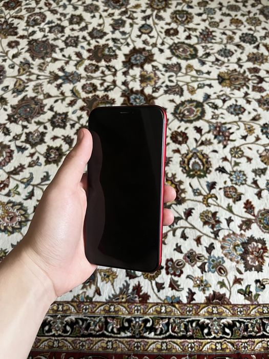 iPhone XR 64GB Product (RED)