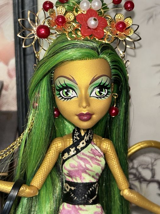 Джинафаер Лонг Monster high
