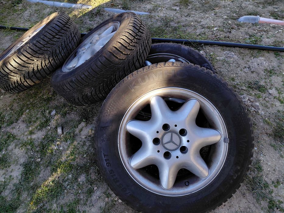 Джанти с Зимни Гуми 15ц.Мерцедес Ц Кл.