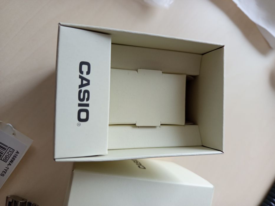 Casio A168 W часовник