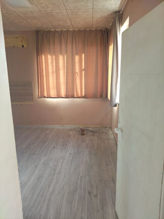 Продава се Къща в Казанлък - 100 кв.м за 730 €/кв.м - Снимка #4