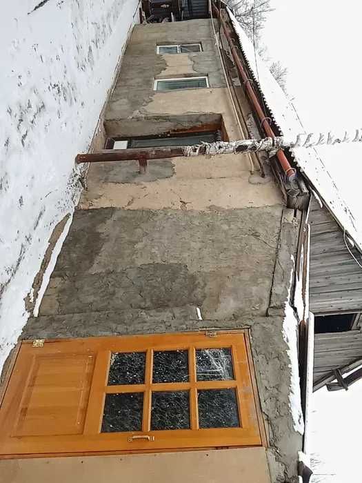 Продам 2 отдельных дома на одном участке