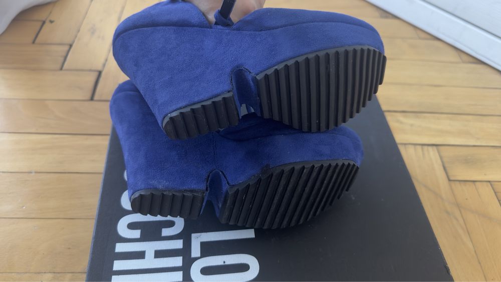 Обувки Love moshino