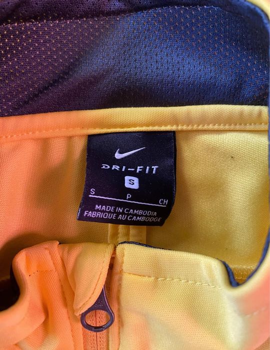 Горнище на Nike