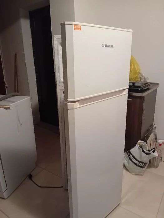 Хладилник с камера за дълбоко замръзяване