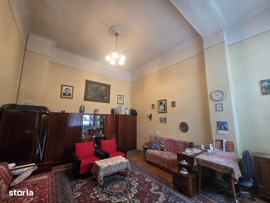 De vânzare apartament 2 camere zona ultracentrală