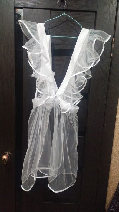 Продаю школьный фартук .