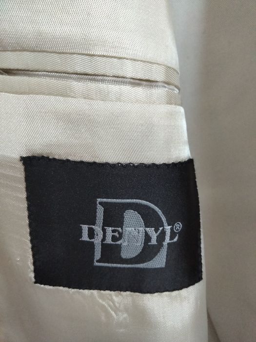 Костюм с панталони за мьже