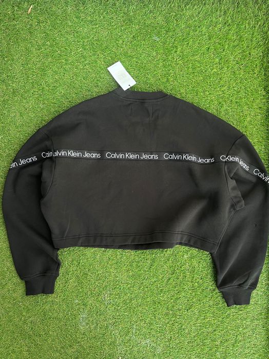 Дамска блузка : CALVIN KLEIN JEANS Cropped Sweatshirt M