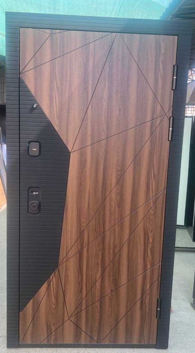 Temir va MDF eshiklar Темир ва МДФ эшиклар Входные и  межкомнатные две