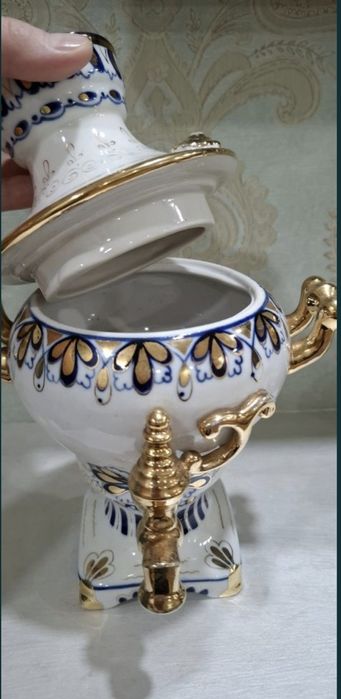 Гжель фарфоровый шкатулка СССР самовар