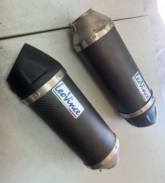 Оригинални карбонови ауспуси на LeoVince