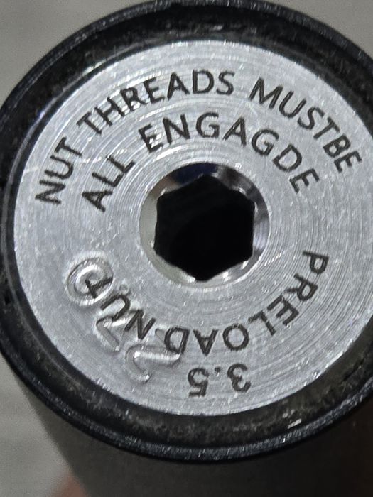 Tijă scaun bicicletă cu suspensie VELMIA 27,2–31,6 mm – Aluminiu