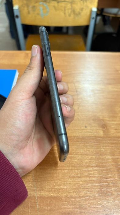 Айфон 11   128 гб  Минус Жок