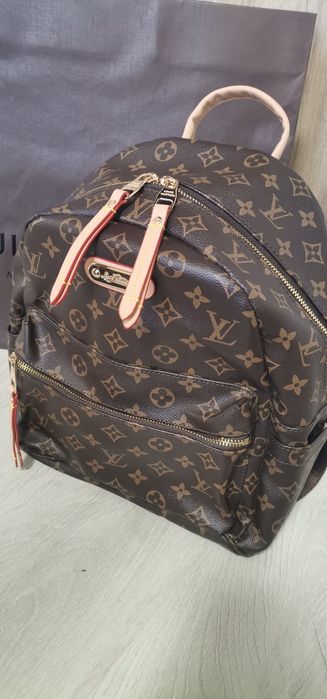 Louis Vuitton дамска раница