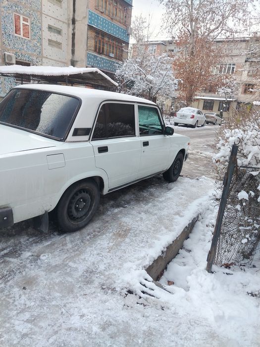 Прадаются лада жигули 21 07
